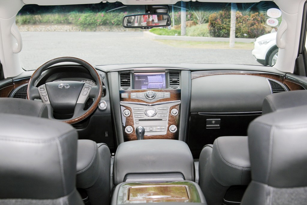 Infiniti QX80 giá 7 tỷ - 'đường dài mới biết ngựa hay' ảnh 2