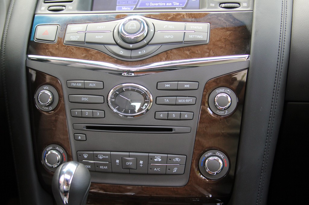 Infiniti QX80 giá 7 tỷ - 'đường dài mới biết ngựa hay' ảnh 3