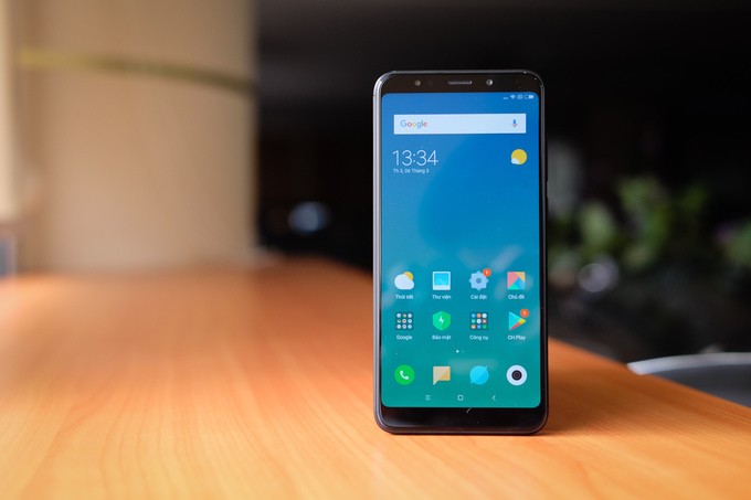 4 smartphone màn hình tràn viền giá 4 triệu đồng ảnh 3