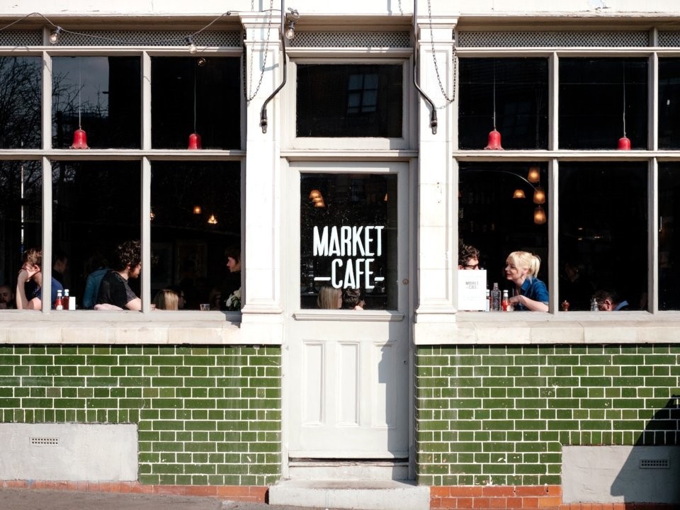 Đi du lịch nước ngoài, đưa tiền tip sao cho đúng? ảnh 8