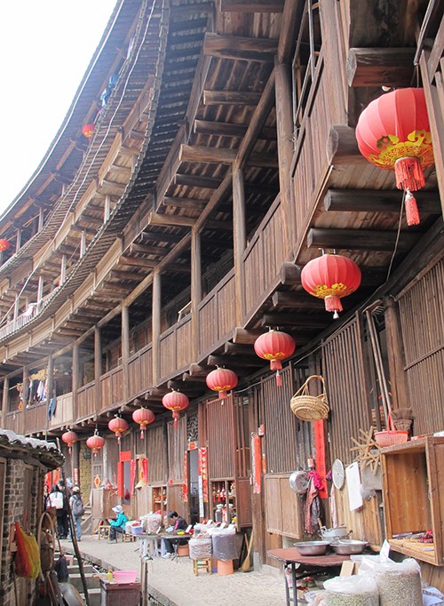 Những ngôi nhà tròn chứa cả trăm người ở Phúc Kiến, Trung Quốc ảnh 3