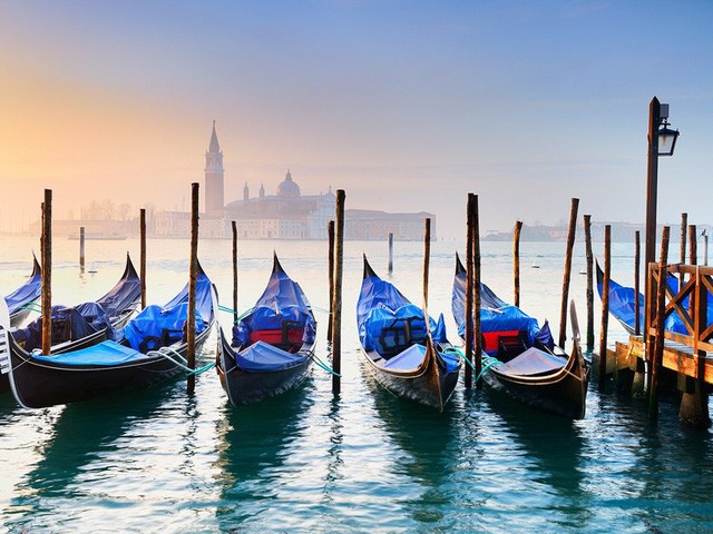 Các thành phố ven biển được yêu thích nhất thế giới ảnh 15