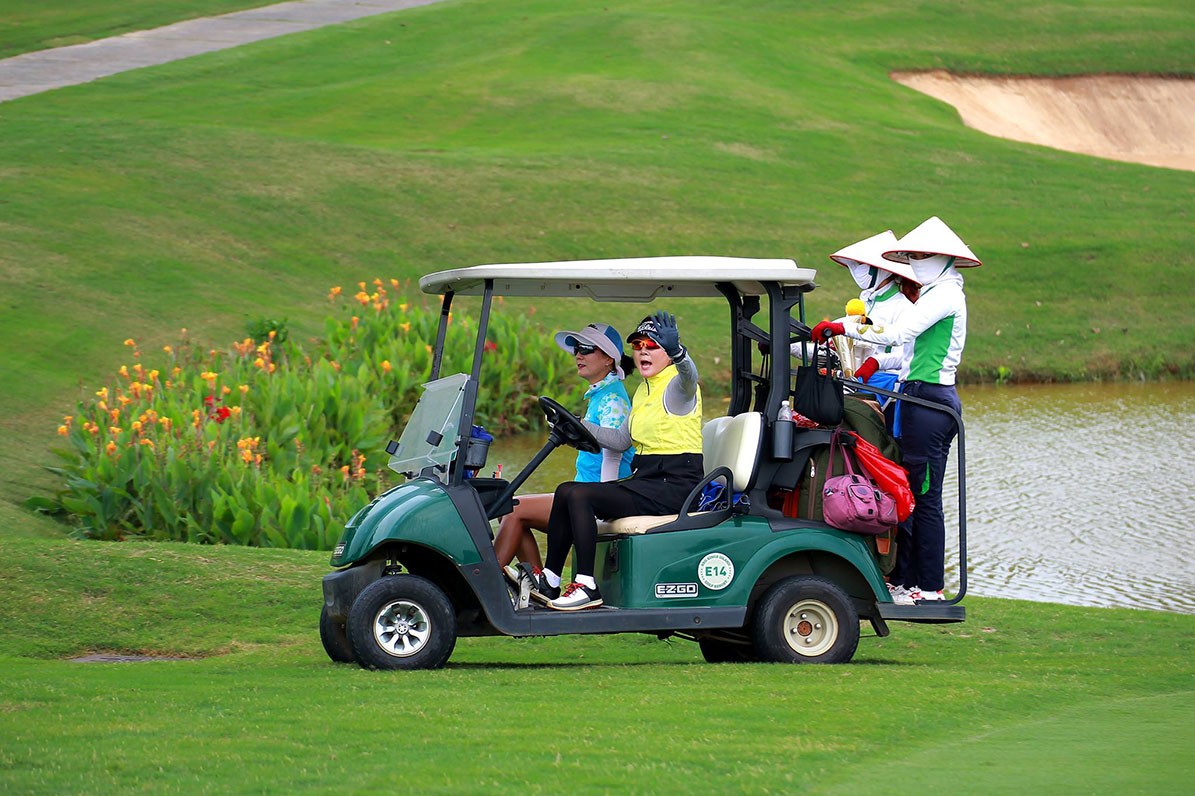 Những khoảnh khắc ấn tượng tại giải Golf Swing for the Kids 2018 ảnh 35