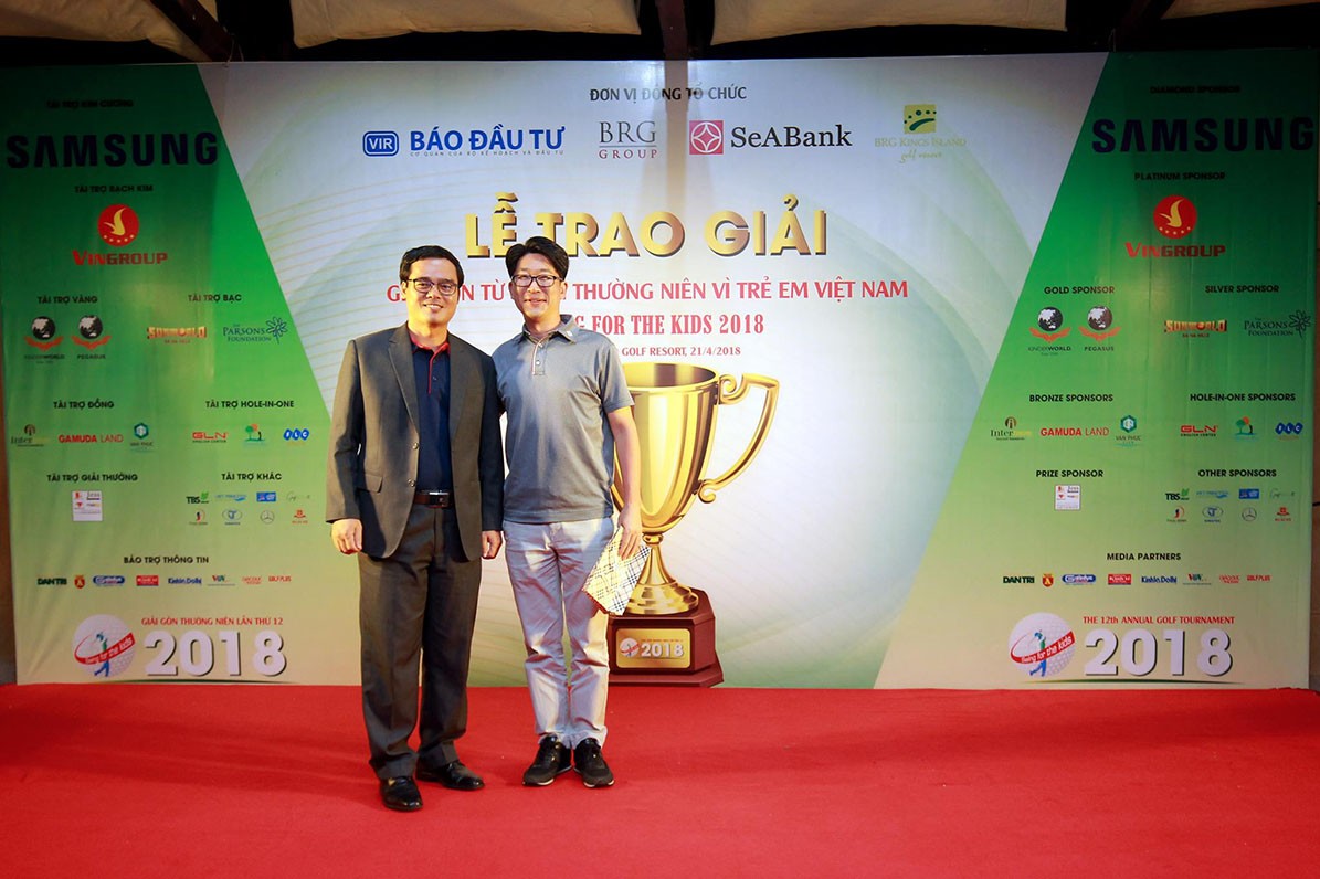 Những khoảnh khắc ấn tượng tại giải Golf Swing for the Kids 2018 ảnh 67