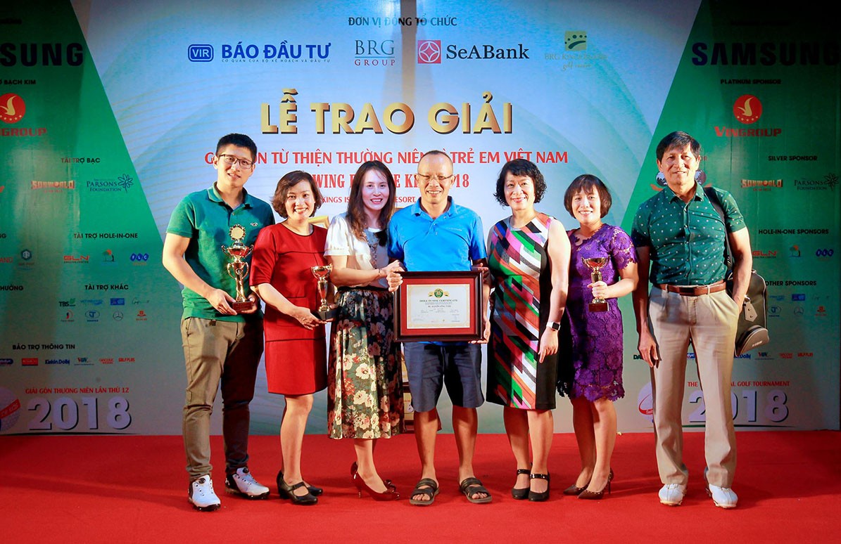 Những khoảnh khắc ấn tượng tại giải Golf Swing for the Kids 2018 ảnh 77