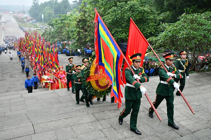 Hàng chục nghìn người dâng hương Giỗ tổ vua Hùng ảnh 2