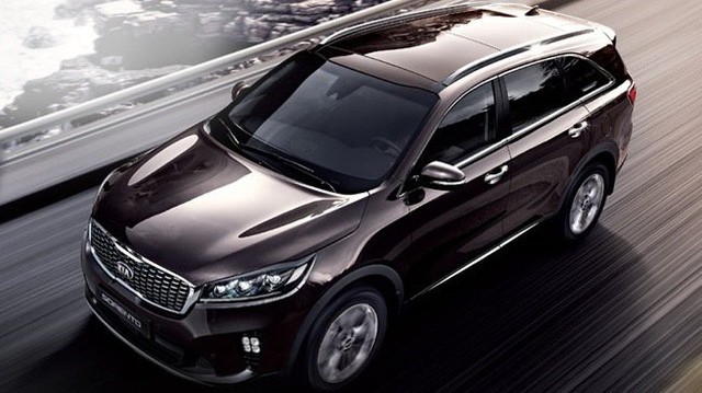 Ô tô cũ 5 năm, chạy 100.000 km giá “chat” hiếm hàng ảnh 1