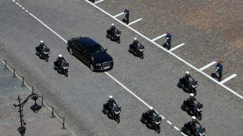 Cortege - 'pháo đài di động' của Tổng thống Nga Putin ra mắt ảnh 4
