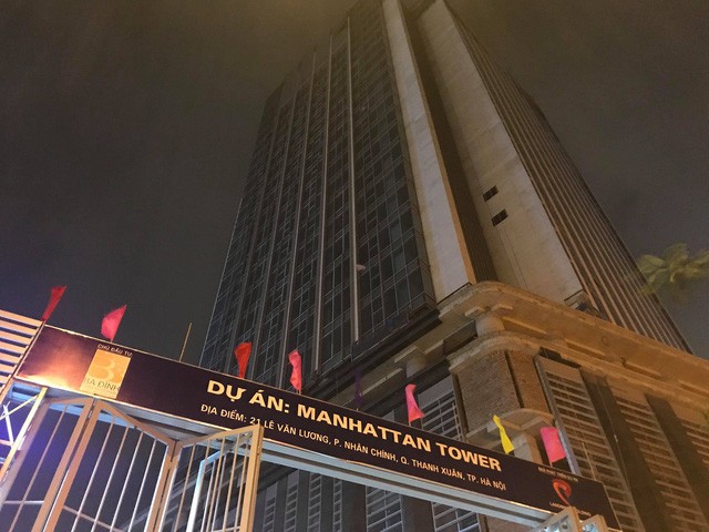 Hà Nội: Cháy toà nhà 25 tầng trên đường Lê Văn Lương ảnh 1