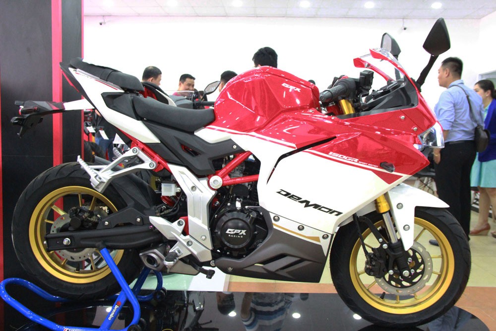 GPX Demon 150GR giá 63 triệu - tham vọng xe máy Thái Lan tại Việt Nam ảnh 1