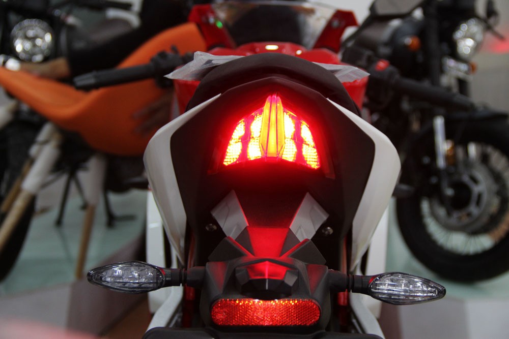 GPX Demon 150GR giá 63 triệu - tham vọng xe máy Thái Lan tại Việt Nam ảnh 5