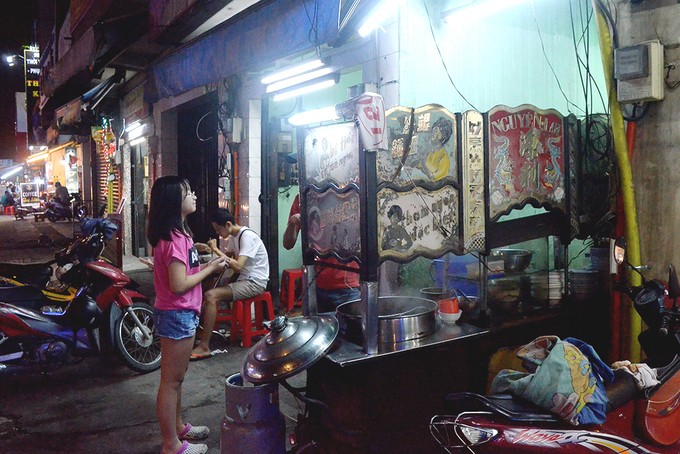5 quán ăn gợi nhớ tuổi thơ của người Sài Gòn ảnh 9