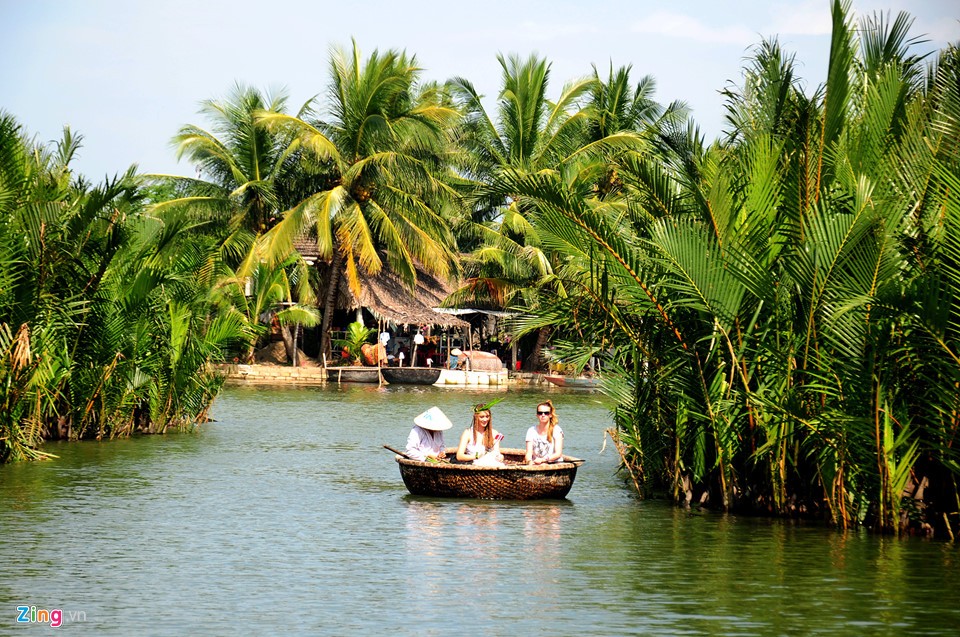 Trải nghiệm độc đáo xuyên rừng dừa nước giữa phố cổ Hội An ảnh 8