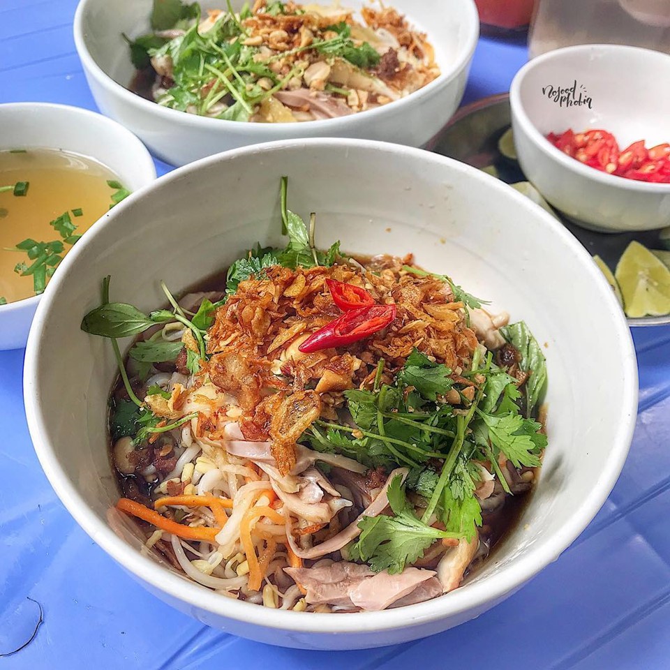 7 quán bún, miến trộn ngon rẻ cho trưa hè oi ả ảnh 7