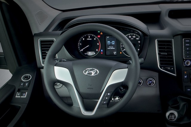 Hyundai Solati chào thị trường với giá 1,08 tỷ đồng ảnh 3