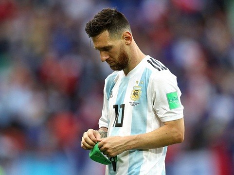 Pháp 4-3 Argentina: Một Mbappe siêu hạng ra đời, Messi và đồng đội bị loại xứng đáng ảnh 2