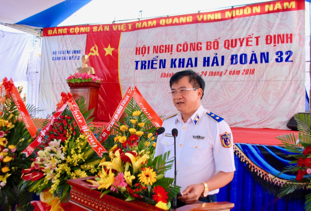 Công bố quyết định thành lập Hải đoàn 32 ảnh 1