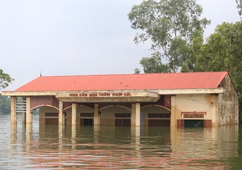 Ba nguyên nhân khiến ngoại thành Hà Nội ngập 10 ngày nay ảnh 2