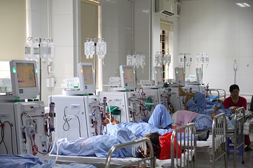 Nguyên giám đốc Bệnh viện đa khoa Hoà Bình bị khởi tố ảnh 1