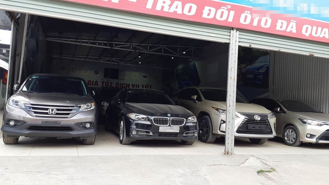 Ngày càng nhiều xe sang qua sử dụng bị “thất sủng” ở Việt Nam ảnh 1