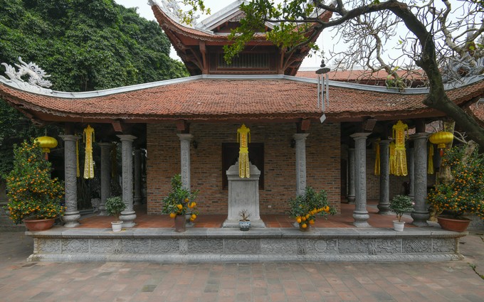 Bức tượng Phật ngồi lưng vua độc nhất Việt Nam ở Hà Nội ảnh 7