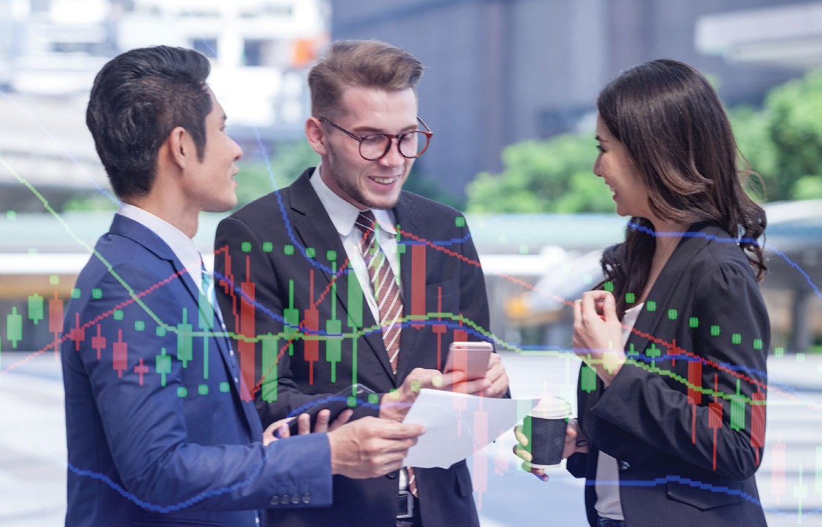 Chứng quyền có bảo đảm (CW): Cuộc chơi giữa “nhà cái” và nhà đầu tư? ảnh 1