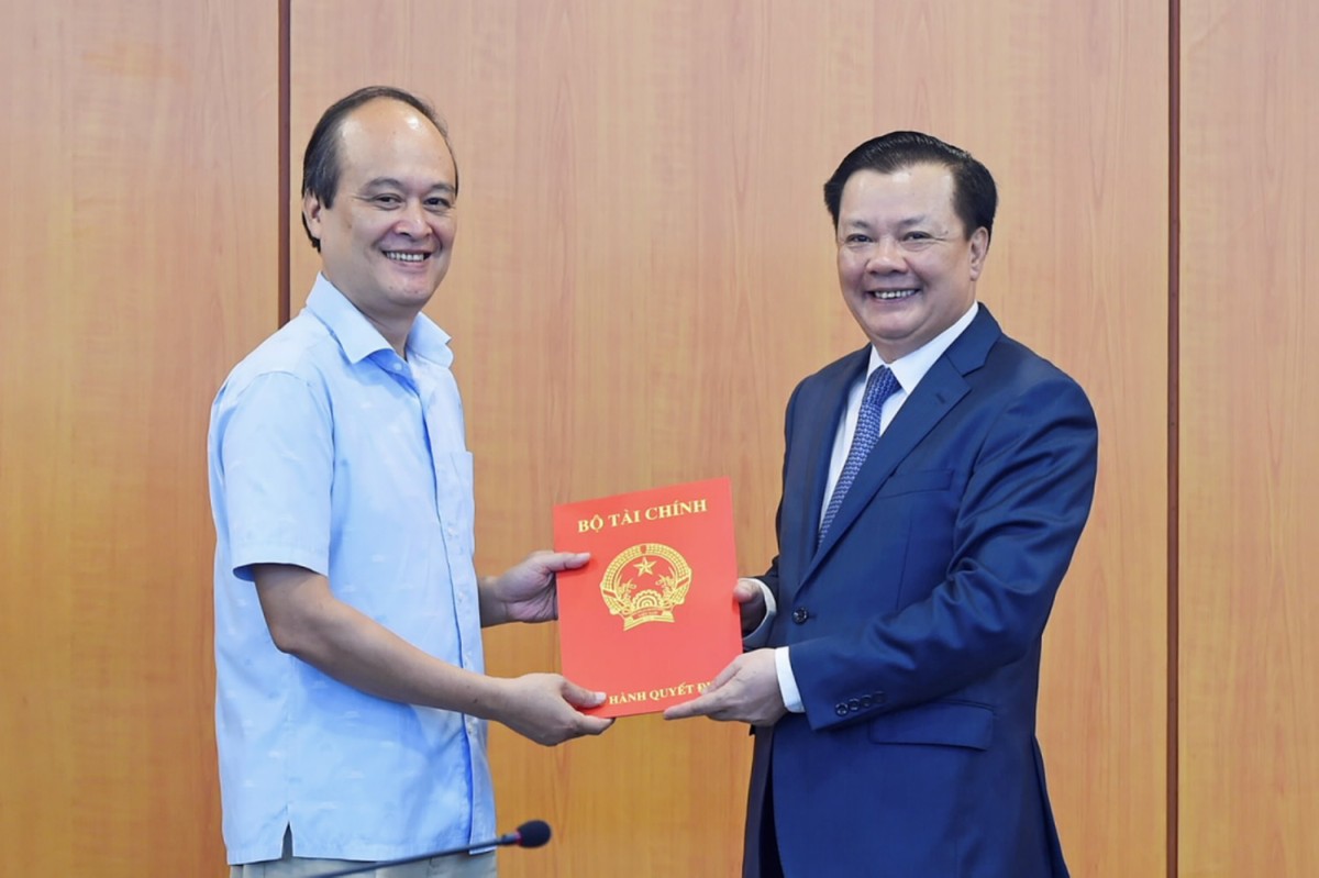 Bổ nhiệm nhân sự Bộ Tài chính, Tổng cục Hải quan ảnh 1