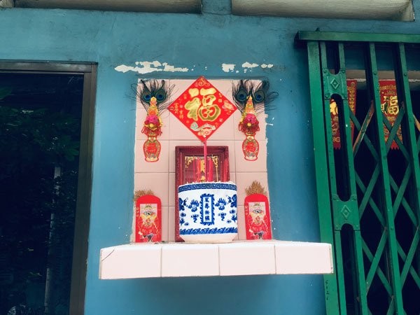 Bên trong con hẻm hơn 100 tuổi, khách Tây đến là mê ở Sài Gòn ảnh 5