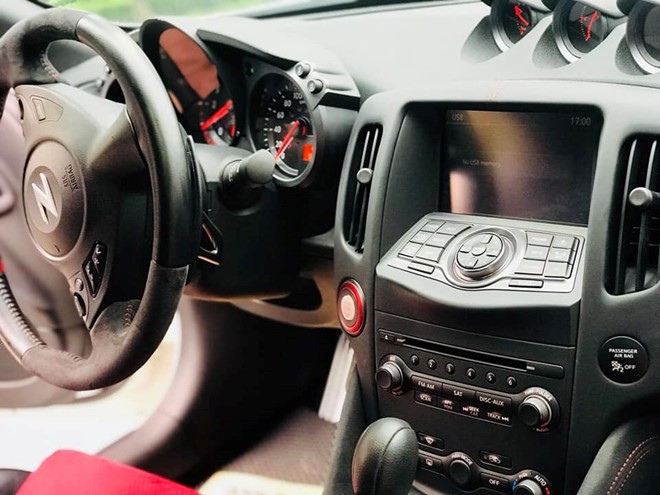 Nissan 370Z NISMO duy nhất tại Việt Nam rao giá trên 2 tỉ đồng ảnh 2