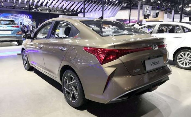 Hyundai Accent 2020 có ngoại hình khác lạ ở Trung Quốc ảnh 1