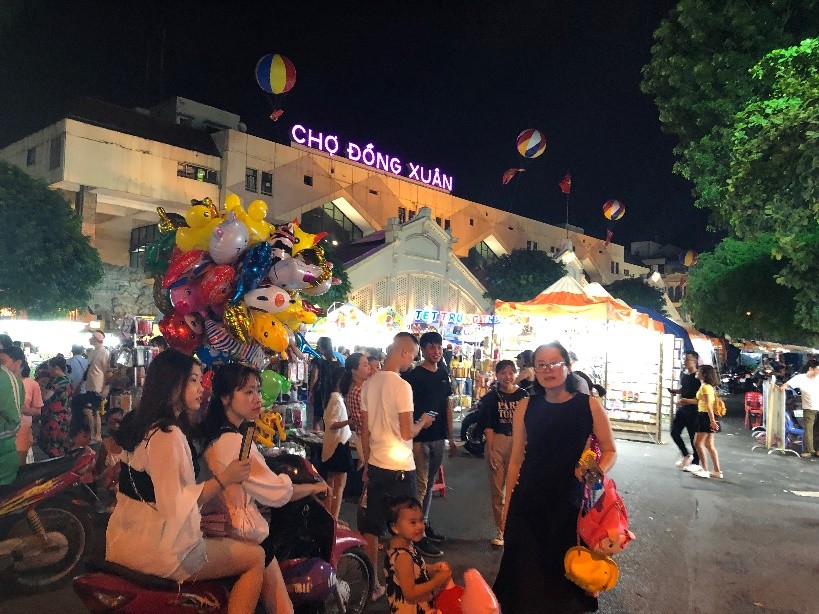 Ở Việt Nam, khách du lịch làm gì khi màn đêm buông xuống? ảnh 8