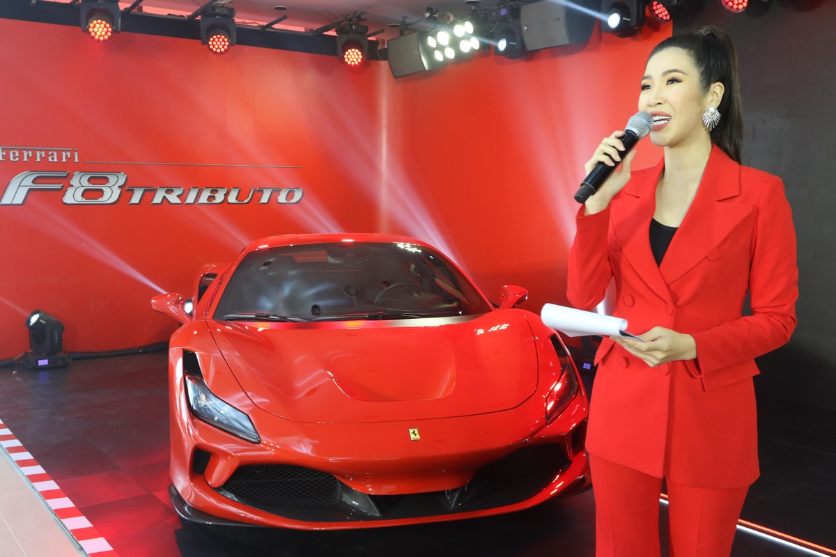 Ferrari F8 Tributo đã có mặt Tại Việt Nam ảnh 1