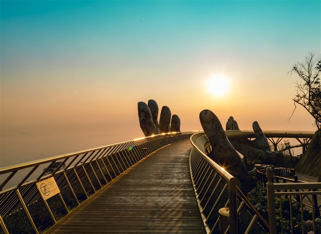 Bà Nà Hills và hành trình lột xác cùng du lịch Đà Nẵng  ảnh 2