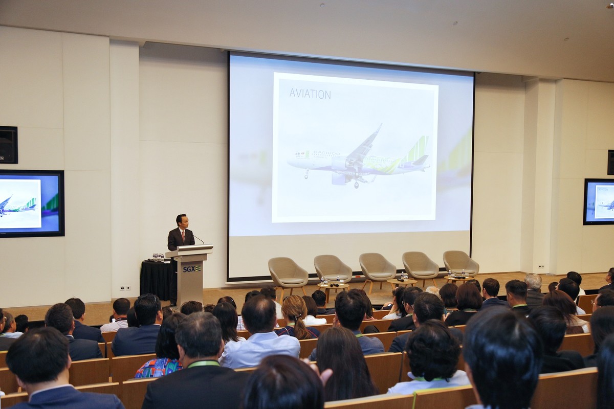 Chủ tịch FLC tham gia đánh cồng mở màn phiên giao dịch 20 năm thành lập Sàn Chứng khoán Singapore ảnh 1