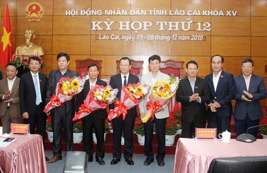 Bầu bổ sung 2 Phó Chủ tịch Ủy ban nhân dân tỉnh An Giang, Lào Cai ảnh 1