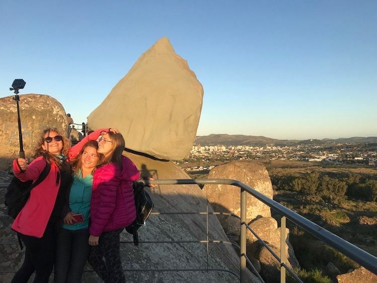 Cái kết của hòn đá 300 tấn tự dịch chuyển ảnh 2