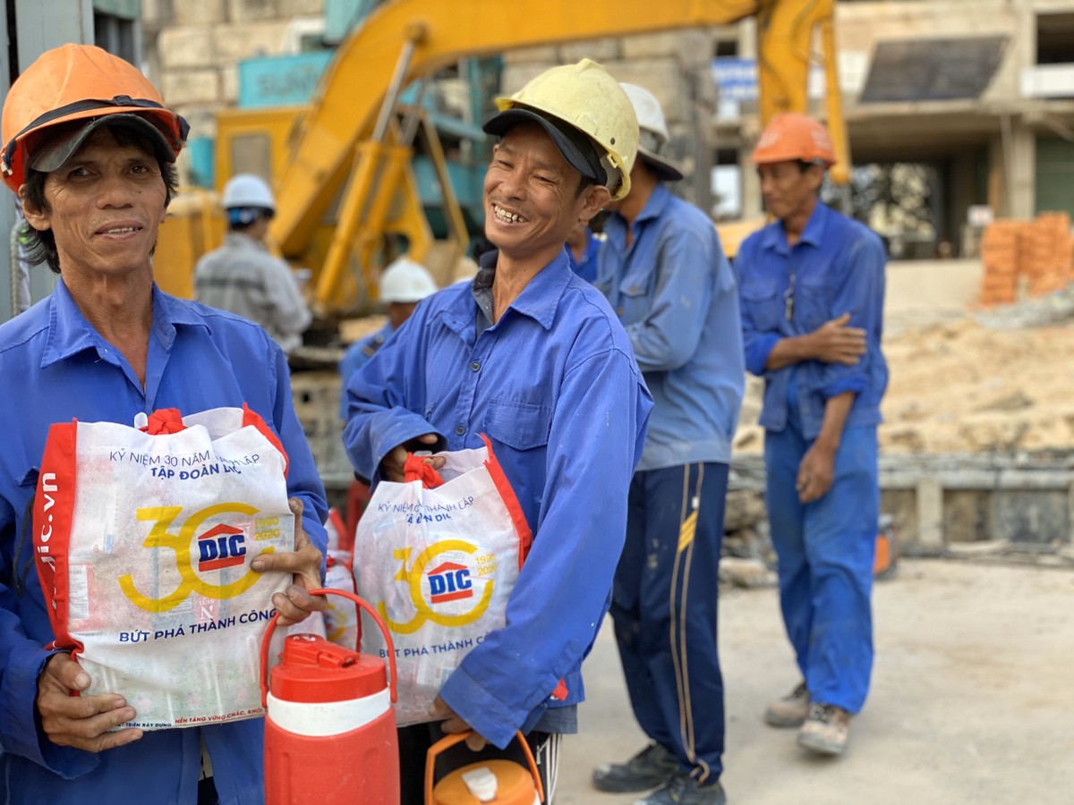 Tập đoàn DIC đóng góp 11 tỷ đồng cho công tác an sinh xã hội năm 2019 ảnh 1
