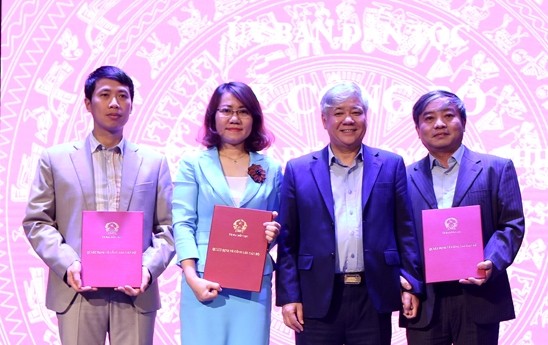 Ủy ban Dân tộc bổ nhiệm nhân sự mới ảnh 1