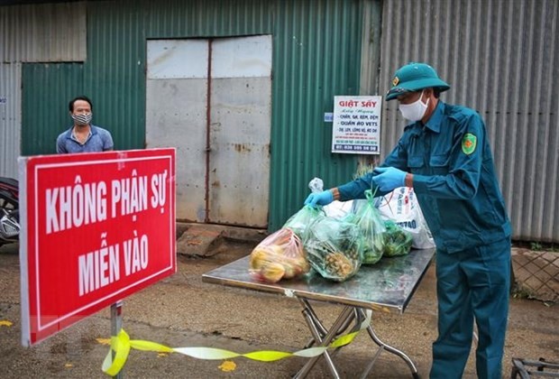 Hà Nội dỡ lệnh cách ly thôn Hạ Lôi vào 0 giờ ngày 6/5 ảnh 1