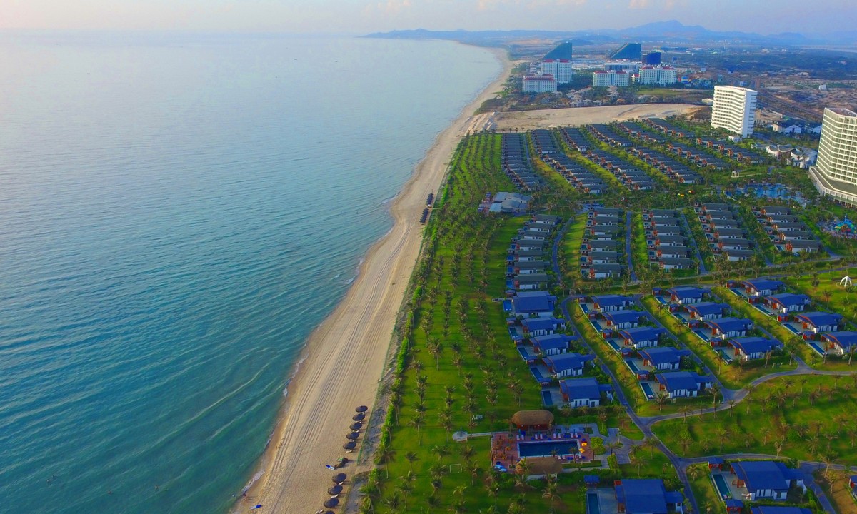 Bắc bán đảo Cam Ranh đẹp như nàng tiên vừa vừa tỉnh giấc ảnh 1