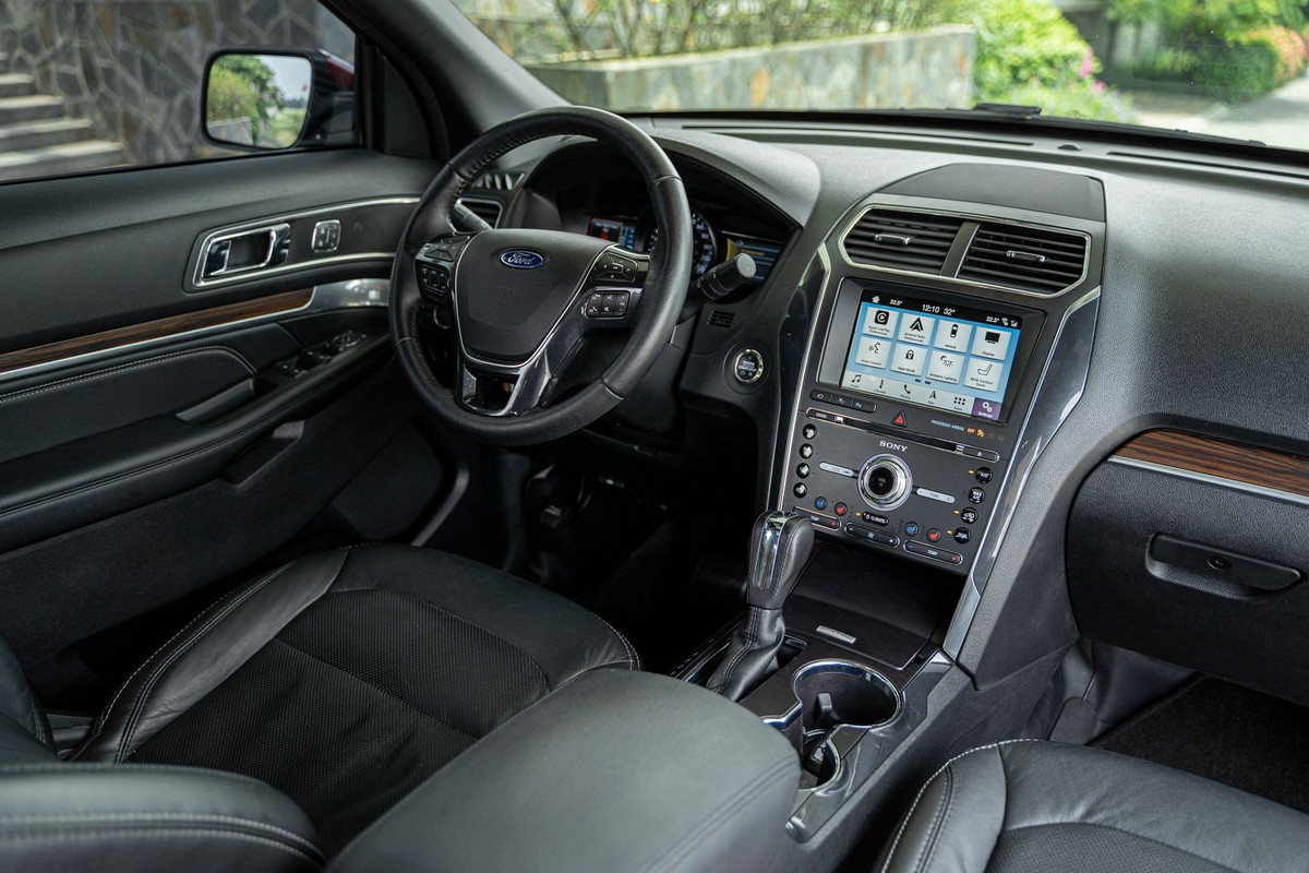 Tại sao Ford Explorer lại được doanh nhân đam mê chơi golf lựa chọn? ảnh 6