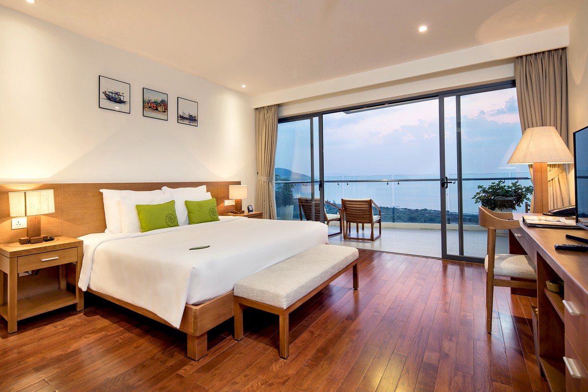 Chuyến đi nghỉ dưỡng tại Cam ranh Riviera Beach Resort &amp; Spa không chỉ là nơi lưu giữ những khoảnh khắc thư giãn của các gia đình sau chuỗi ngày gấp gáp công việc mà còn là khoảng thời gian hiếm hoi để các thành viên quần tụ bên nhau, trải nghiệm các hoạt động vui chơi, tăng thêm sợi dây gắn kết, bền chặt.