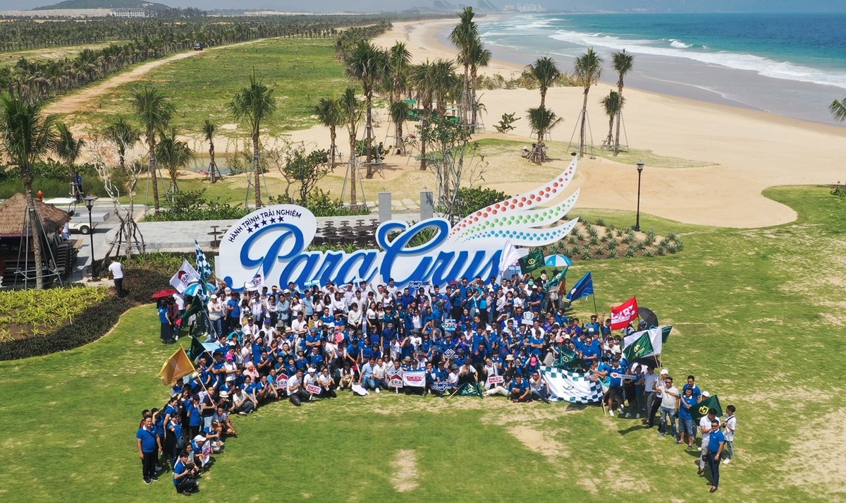 Chương trình diễn ra từ ngày 24-25.10, được tổ chức bởi Danh Khôi Việt (DKRV) nhằm tri ân hệ thống đại lý chiến lược đã và đang đồng hành triển khai dự án Para Grus gồm: GM Holdings, Nguyên Long Real, DKRV Miền Bắc, DKRV Sài Gòn cùng liên minh DKRV Việt Nam và Era Việt Nam.