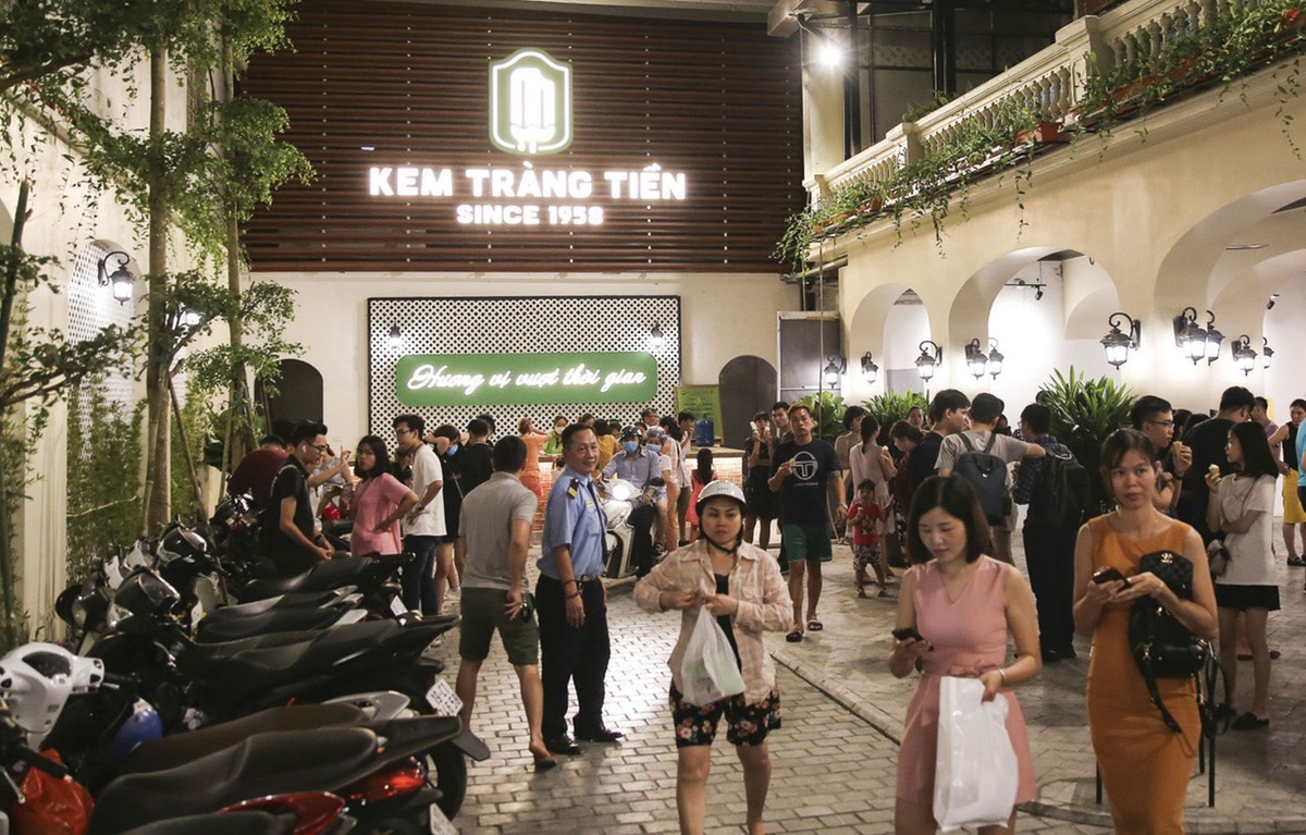 OCH nắm 99,66% vốn của Công ty cổ phần Kem Tràng Tiền. Ảnh: Dũng Minh.