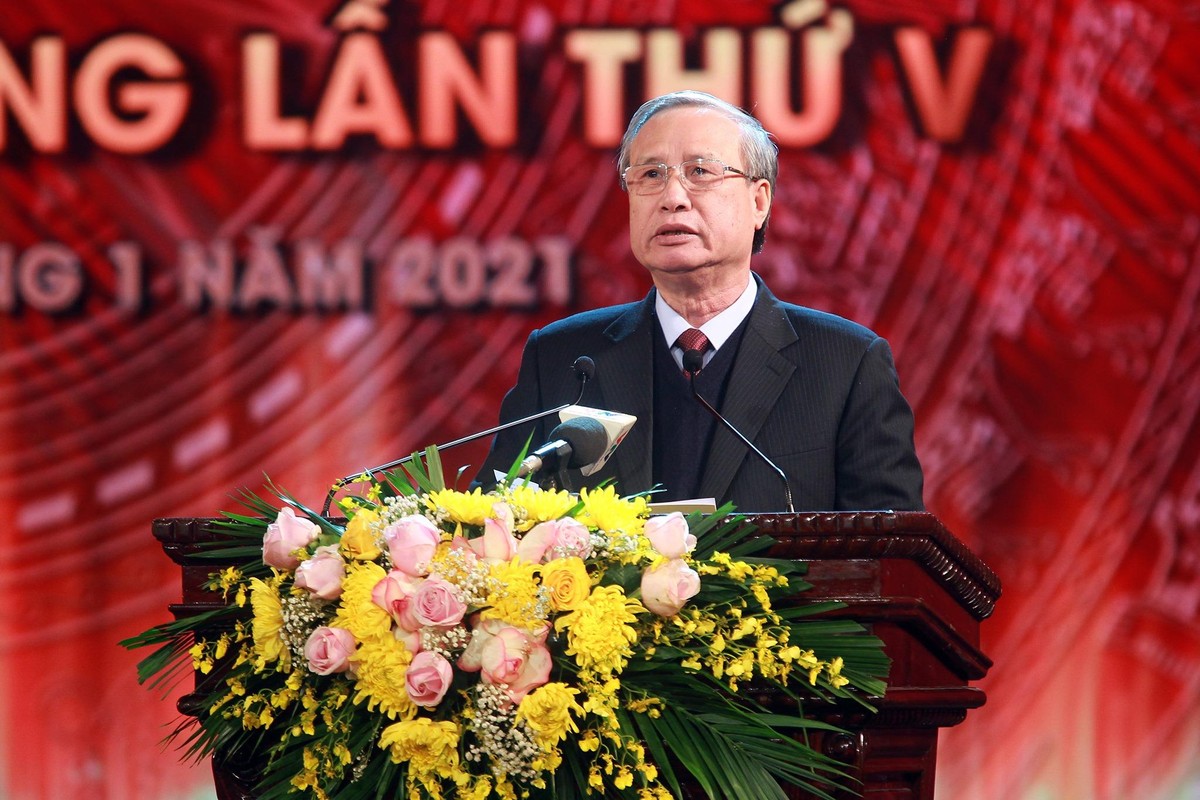 Thường trực Ban Bí thư Trần Quốc Vượng cho biết, đã có nhiều bài viết công phu, tâm huyết tham gia giải năm nay. Ảnh: Chí Cường.