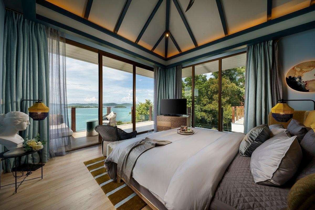 Bên cạnh vị trí độc tôn, khác biệt, siêu phẩm nghỉ dưỡng Sun Premier Village The Eden Bay sẽ khiến bất kỳ ai cũng phải trầm trồ, choáng ngợp trước không gian đẳng cấp được kiến tạo tinh tế, công phu khi bước chân vào bên trong mỗi biệt thự.