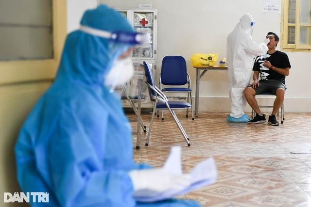 Chủ tịch UBND TP Hà Nội nhận định, trường hợp bệnh nhân V.V.H. (24 tuổi, ở Thạch Thất) chính là F2 của cựu Giám đốc Hacinco (Ảnh minh họa).
