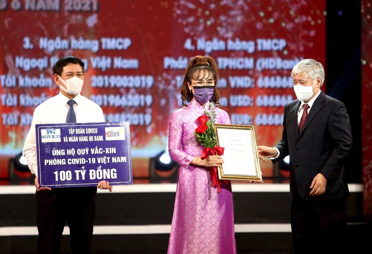 Bà Nguyễn Thị Phương Thảo đặc biệt dành các hoạt động của mình cho chương trình chống COVID-19, hoạt động của Quỹ vắc-xin.