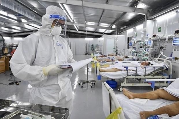 Bên trong phòng cấp cứu bệnh nhân COVID-19 nặng tại Bệnh viện Dã chiến 13 Huyện Bình Chánh, TP.HCM. (Ảnh: TTXVN phát).