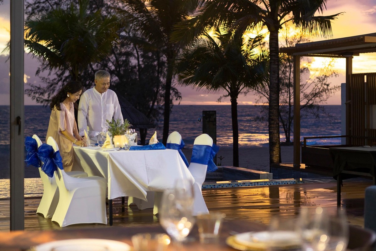 Tận hưởng không gian riêng tư, lãng mạn bên bờ biển cùng người thân. Tận hưởng không gian riêng tư, lãng mạn bên bờ biển cùng người thân.